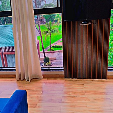 Paramount Riverfront Resort & Spa, Karjat Exteriér fotografie