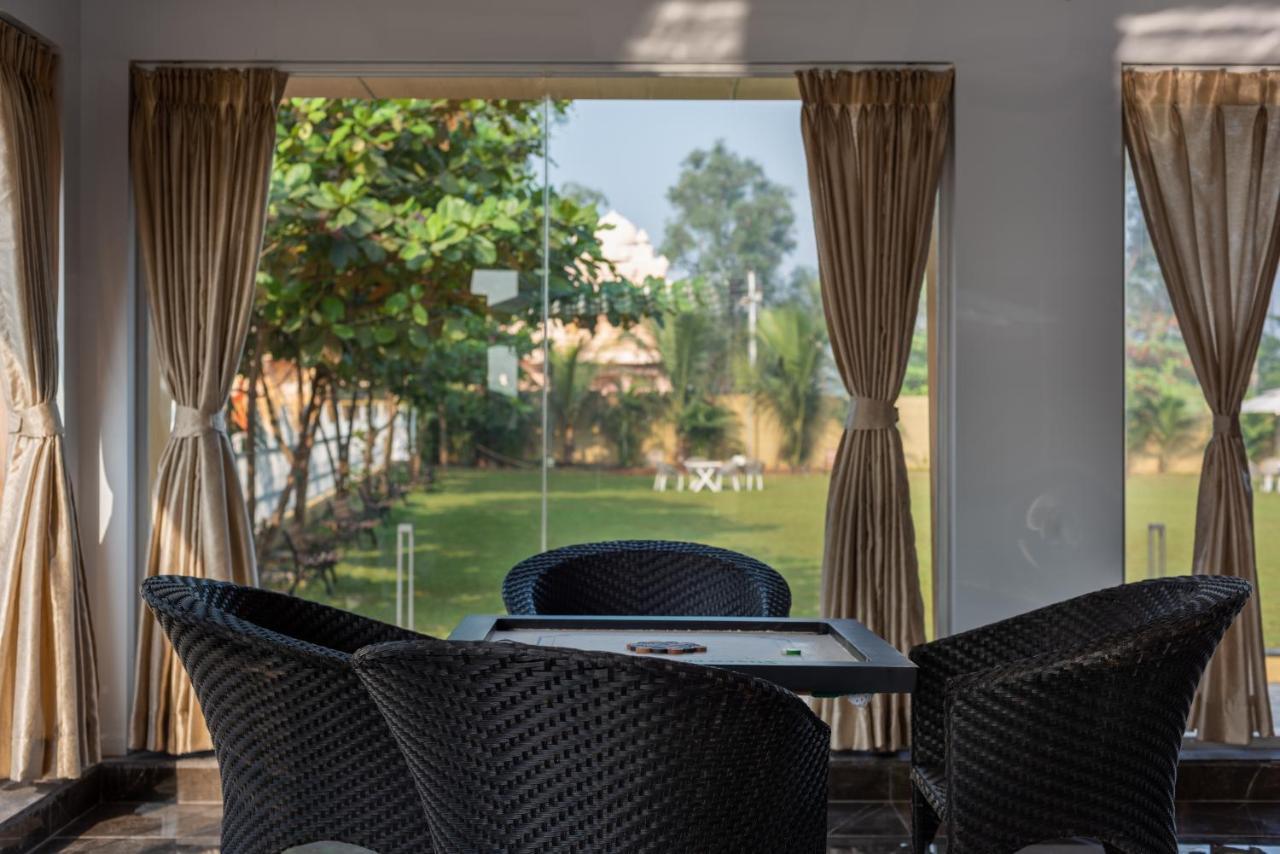 Paramount Riverfront Resort & Spa, Karjat Exteriér fotografie