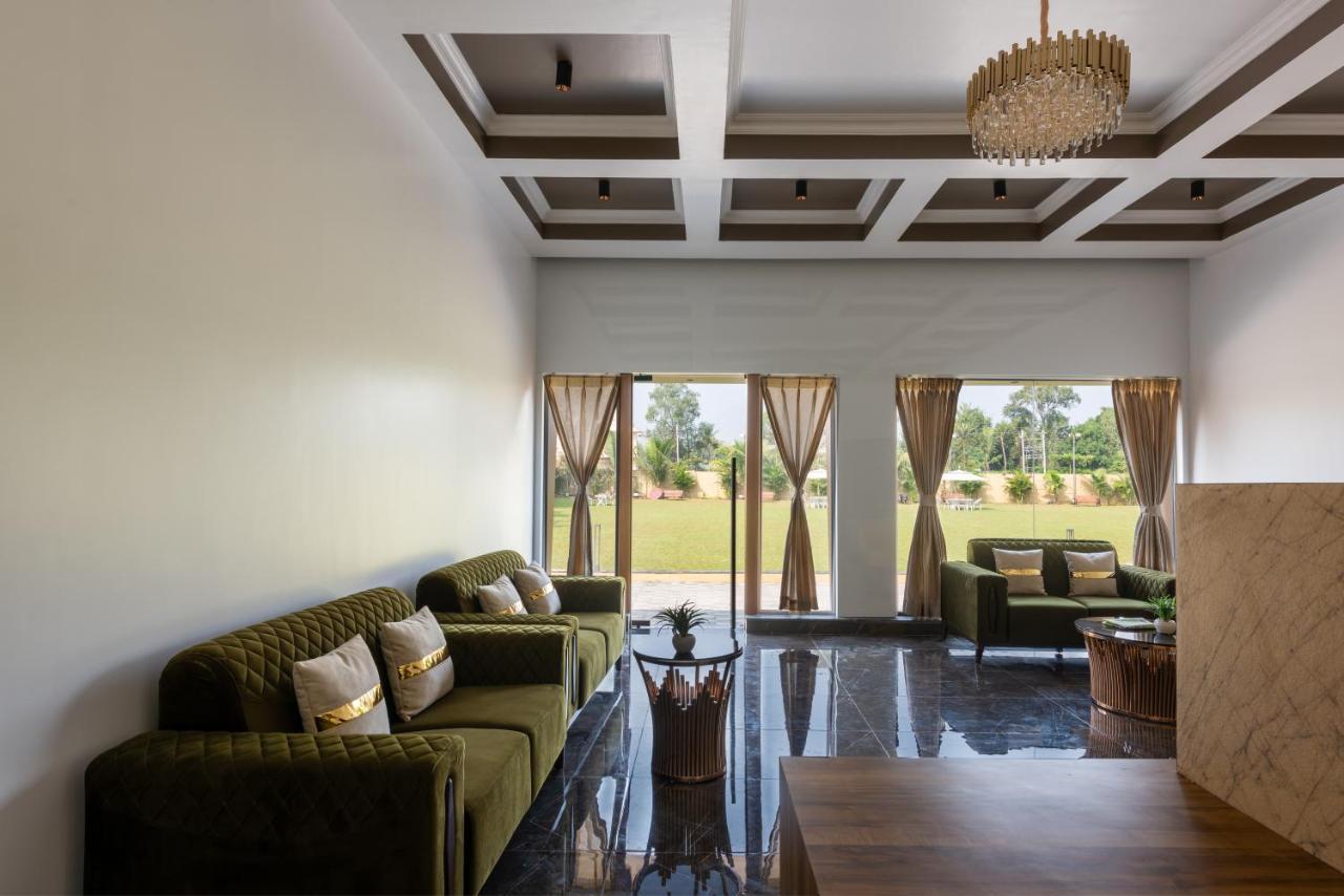 Paramount Riverfront Resort & Spa, Karjat Exteriér fotografie