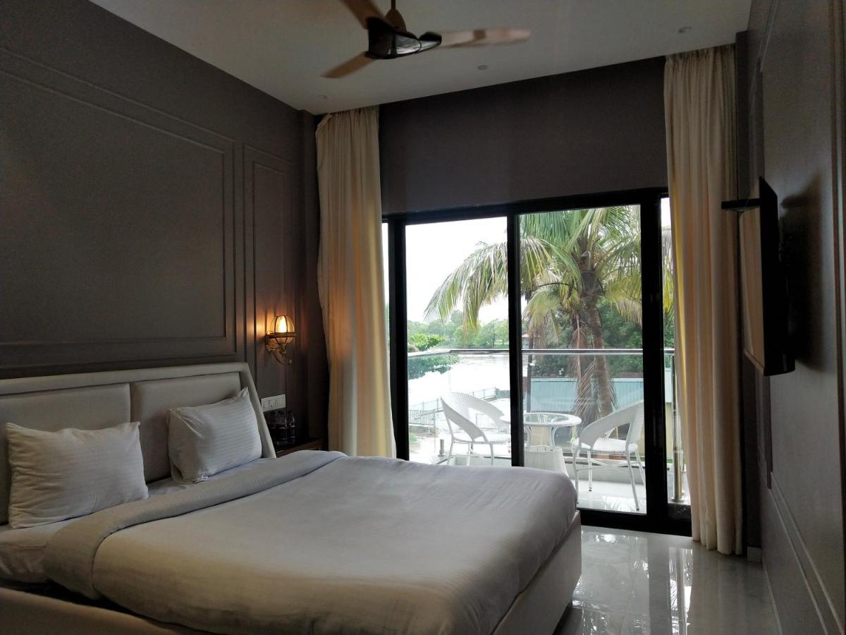 Paramount Riverfront Resort & Spa, Karjat Exteriér fotografie
