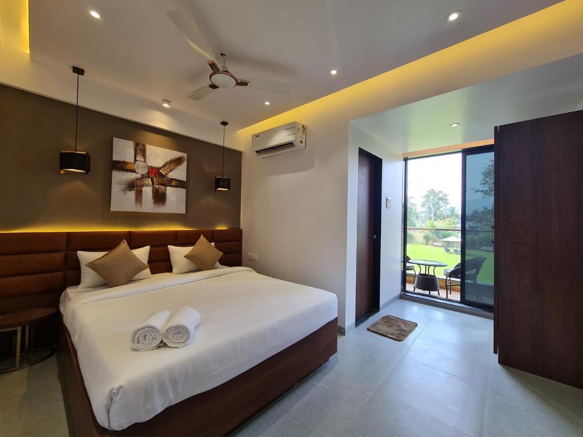 Paramount Riverfront Resort & Spa, Karjat Exteriér fotografie