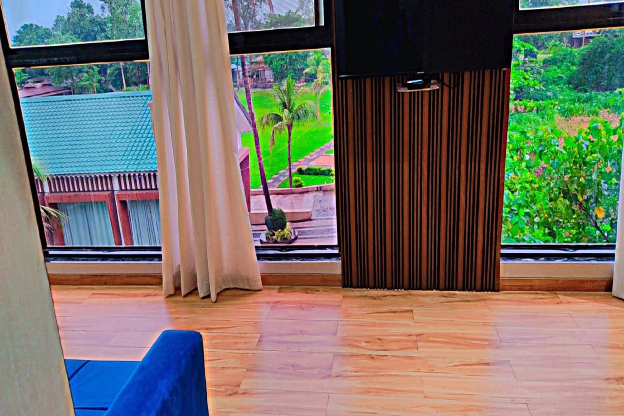 Paramount Riverfront Resort & Spa, Karjat Exteriér fotografie
