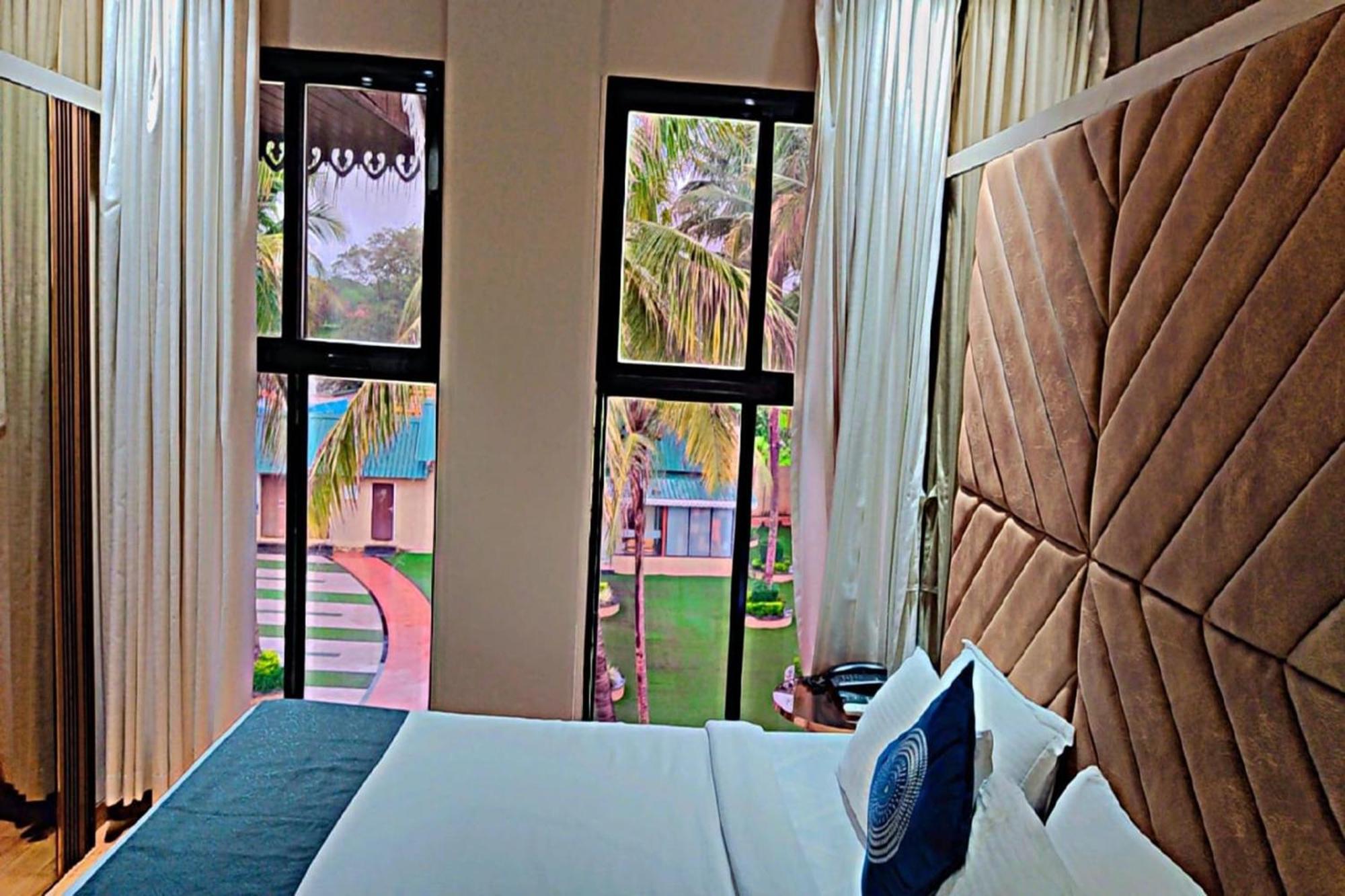 Paramount Riverfront Resort & Spa, Karjat Exteriér fotografie