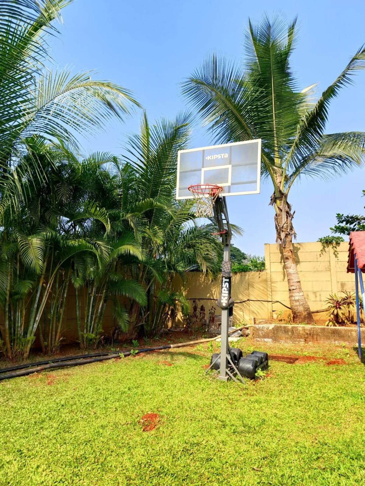 Paramount Riverfront Resort & Spa, Karjat Exteriér fotografie